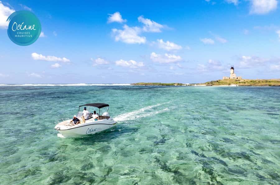 5 islands tour: New Private OCÉANE Speedboat - Ile aux Cerfs Private Beach BBQ: The Day’s Most Relaxed Hour