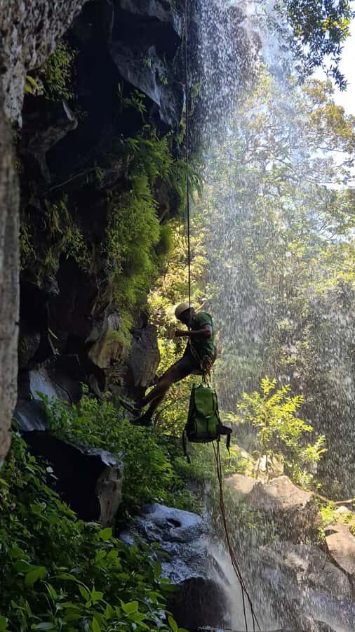 Abseiling/Canyoning - Optional cliff jumps: when you want a little chaos