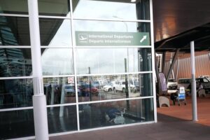 Airport & Hotels Transfers - Inside the car: air-conditioning, comfort, and no surprise crowding