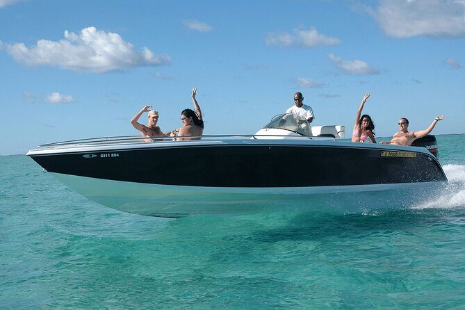 All inclusive SPEEDBOAT FULL DAY to ILE AUX CERF & GRSE WATERFALL - From Chamarel to Trou d’Eau Douce: the start that sets the tone