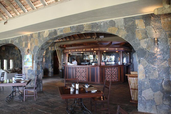 Casela World of Adventures, West of Mauritius - Full Day + Lunch - The safari-vehicle ride: what you’ll realistically spot