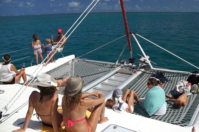 Catamaran Adventure Full Day: Ile aux cerfs,GRSE Waterfall,Snorkeling &BBQ Lunch - Snorkeling in the lagoon: what you can expect (and what to watch for)