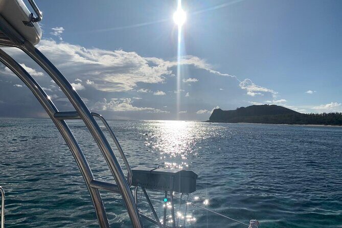 Catamaran Full-Day 3 island Northern Isles Cruise in Grand Baie - Lunch, tea/coffee, and drinks: what’s included and how it adds value