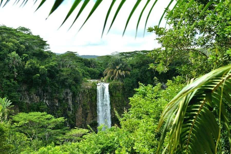 Chamarel: Southwest Mauritius Private Guided Day Tour - Naval modeling workshop: a side of Mauritius you can’t fake