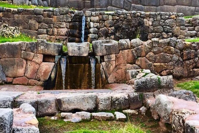 Cusco City Tour (Half Day) - Tambomachay: aqueducts, fountains, and worship of water