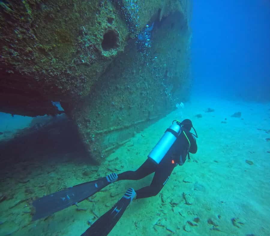 Discover Scuba Diving in the North of Mauritius - Marine life etiquette: what you can enjoy and what you must leave alone