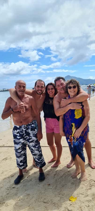 Dolphins: Private, Snorkel, CrystalRock, ileoBenitiers,lunch - Who this tour fits best (and who should skip it)