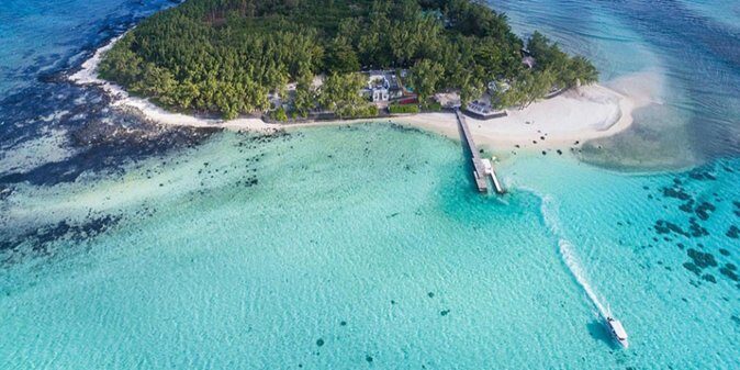 Full Day at Ile Des Deux Cocos - Blue Bay schedule and the short, satisfying “full day” feel