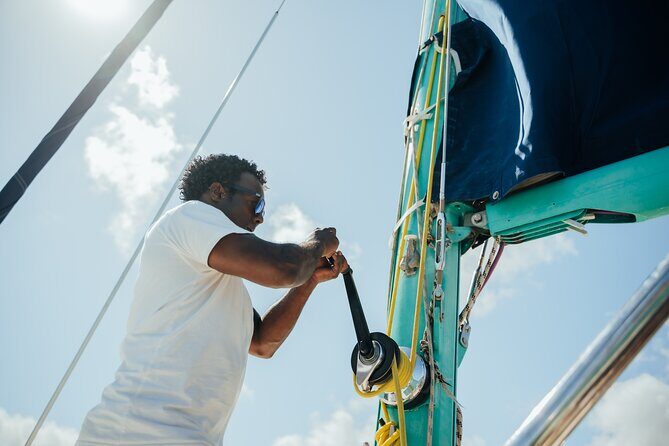 Full Day Catamaran Cruise - North Ilot Gabriel (sharing) - On-board lunch and drinks: a practical value boost