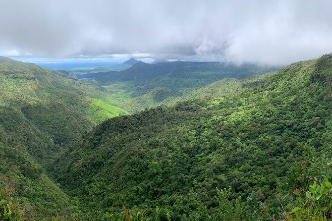 Full Day Private custom Tour with Drive-Guide in Mauritius - Who This Private Custom Tour Suits Best