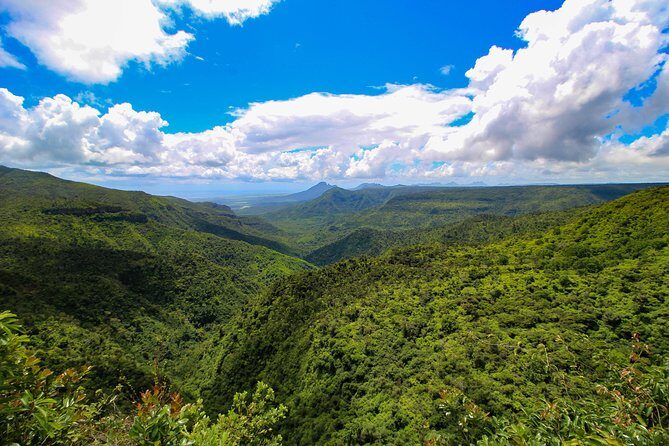 Full-Day Scenic South West Tour, ALL INCLUSIVE Day Trip, Private SUV Car, Guide - Seven Coloured Earth Geopark: The Science Behind the Clay Colors
