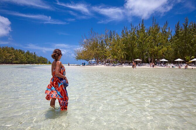 Full Day Shared Tour Catamaran to Ile Aux Cerfs - Ile aux Cerfs by catamaran: what you’ll experience all day