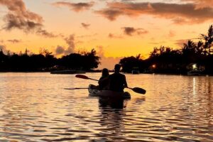 Guided Sunset Kayak Tour in Mauritius - What happens during your 1.5 hour paddle