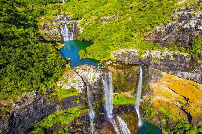 Half Day Hike to Seven Waterfalls in Mauritius - Key highlights to look for on this Seven Waterfalls hike