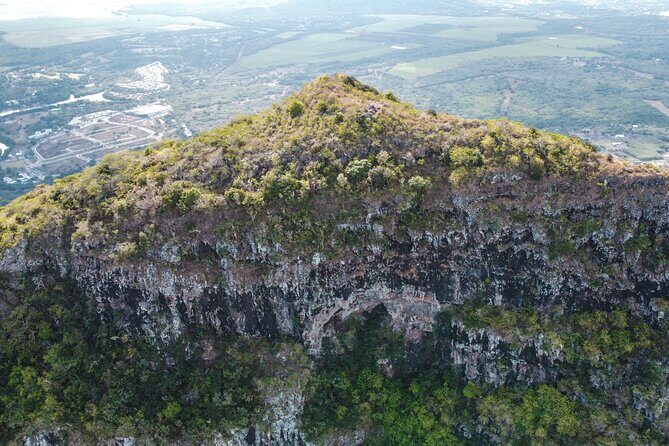 Hiking La Tourelle Mountain in Mauritius - Who should book this hike—and who should rethink it