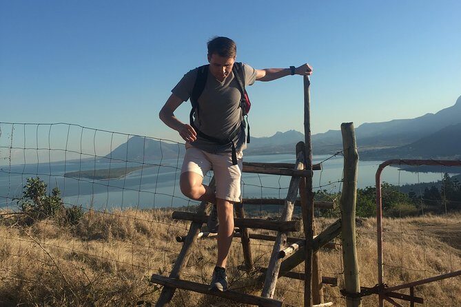 Hiking Le Morne Brabant - Reaching the top with a guide: safe scrambling and steady coaching