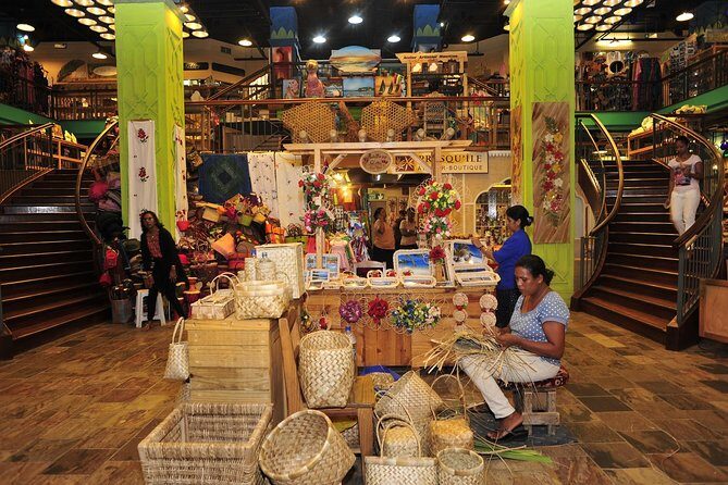 Historical Guided Day Tour : City - Sugar World - Botanical Garden - Odysseo Oceanarium Mauritius: Sea Life and Its Risks