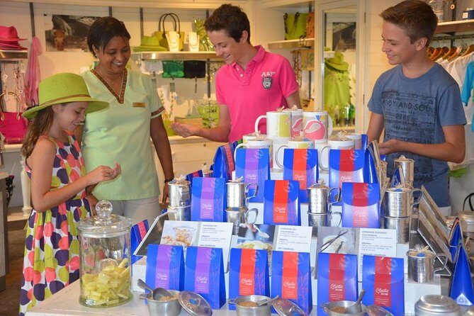 Historical Guided Day Tour : City - Sugar World - Botanical Garden - What You Really Get for the Price
