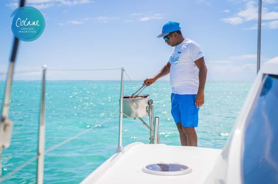 Ile Aux Bénitiers : Private Catamaran Cruise & Gourmet Lunch - Price and Value: What $1,325 per Group Really Buys