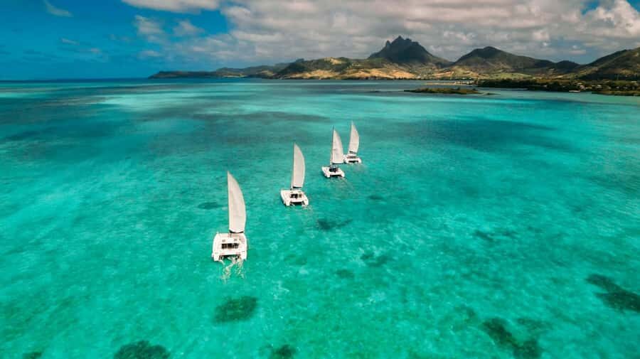 Ile Aux Cerfs: Catamaran Cruise, island, waterfalls, Lunch - Ile aux Cerfs: beach time plus snorkel chances