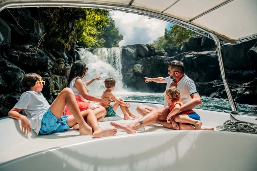 Ile Aux Cerfs: Catamaran Cruise, island, waterfalls, Lunch - How long is enough time for all this?