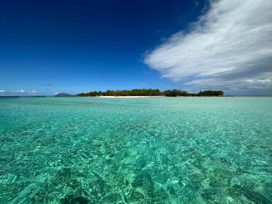 Ile aux Cerfs: Island & Waterfall Speedboat Tour with Lunch - Who this tour fits best (and who should skip it)
