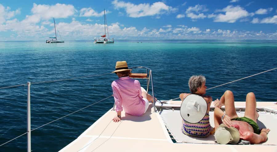 Ile aux Cerfs: The very best day by catamaran. - Key highlights at a glance