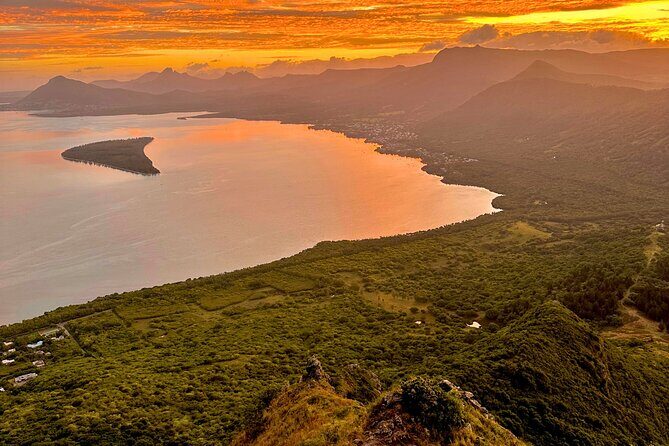 Le Morne Brabant Sunrise Hike - Technical Sections: How to Judge Your Comfort Level