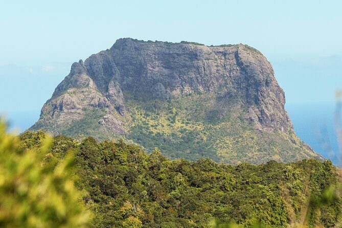Le Morne Mountain Sunrise Hike & Climb - Le Morne Brabant sunrise: why that summit matters