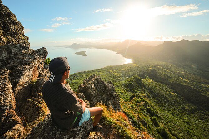 Le Morne Mountain Sunrise Hike & Climb - Guides and pacing: Kevin and Eric’s safety-first style