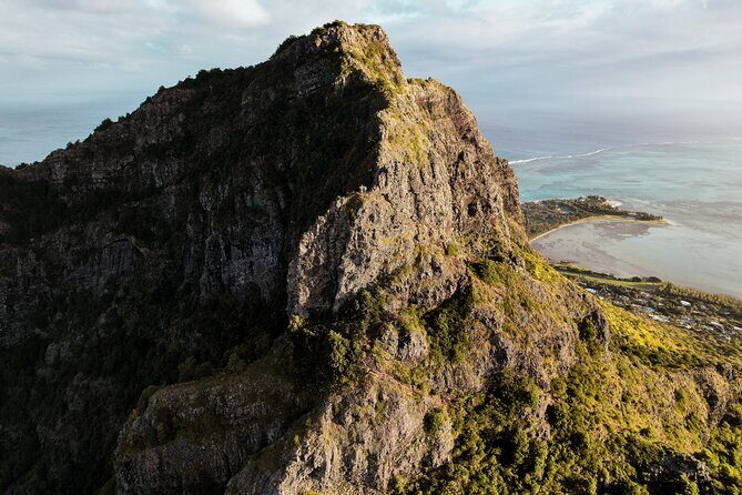 Le Morne Mountain Sunrise Hike & Climb - Who should book this hike (and who should skip it)
