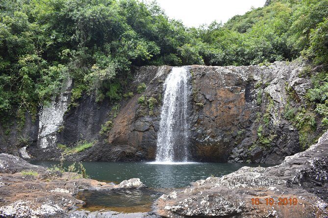 Les septs Cascades Tamarind Falls - Guides Who Keep You Safe and Informed (Wesley, Françoise, Gaetano)