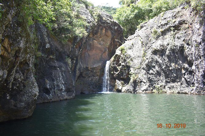 Les septs Cascades Tamarind Falls - Getting There Without a Headache: Public Transportation and Local Timing