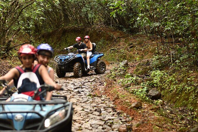 Mauritius Adventure tour - Vallee des Couleurs at Chamouny: 23 coloured earths and optional thrills