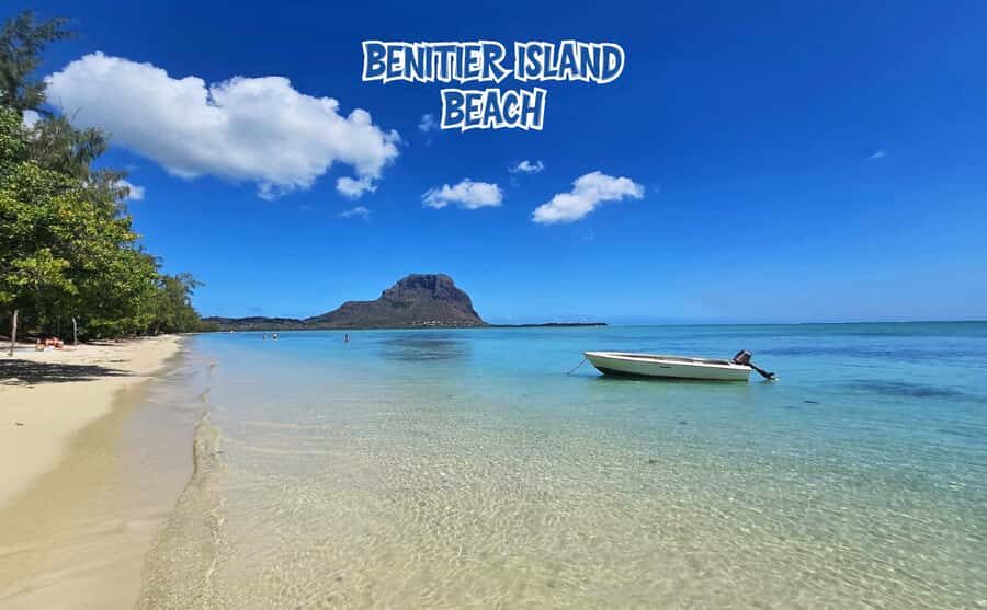 Mauritius: Benitier Island - Swim Dolphins - Speedboat & BBQ - Snorkeling lagoons: coral reefs, sea turtles (maybe), and what visibility means