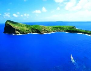 Mauritius: Catamaran cruise to 3 Northern Isles with lunch - Gabriel Island: the beach stop and snorkeling reality