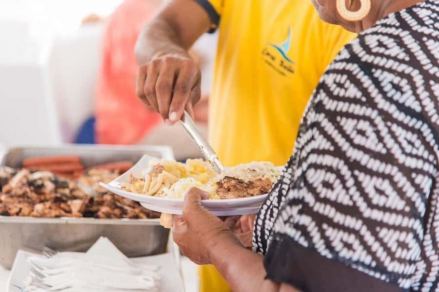 Mauritius: Catamaran cruise to 3 Northern Isles with lunch - Price and what you’re actually getting for $76