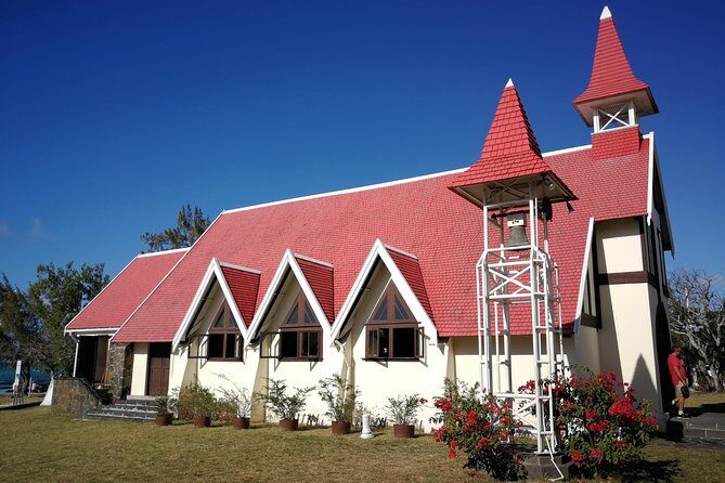 Mauritius Guided North Tour (Private) - Price and logistics: how $116.15 per group can make sense