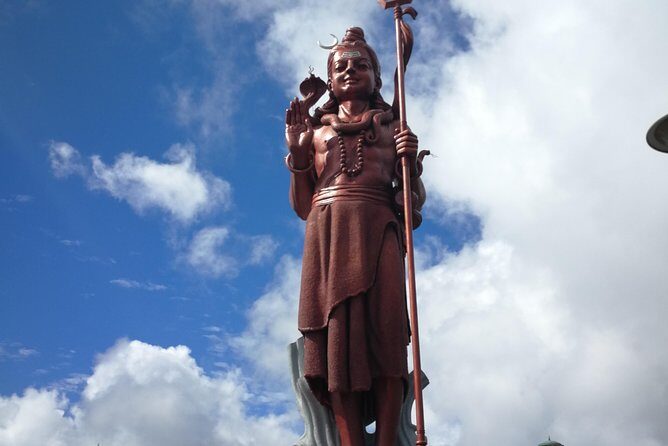 Mauritius Guided South Tour (Private) - Grand Bassin (Ganga Talao) and the 33-Meter Shiva Statue: Sacred, Often Lively