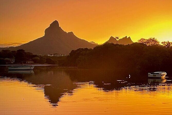 Mauritius: Guided Sunrise Kayak Tour on the Tamarin River - Price and value: is $49 fair for a 90-minute sunrise?
