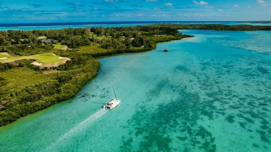 Mauritius: Ile Aux Cerfs Catamaran Cruise with Lunch - Ile aux Cerfs Swim and Snorkel: Exactly What You’re Paying For