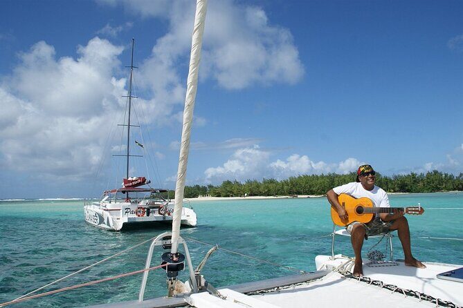 Mauritius: Ile Aux Cerfs Catamaran Tour with Lunch and Drinks - Trou d’Eau Douce Morning: Board early, loosen up fast