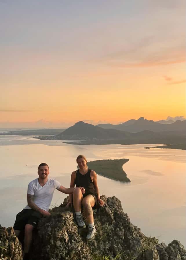 Mauritius: Le Morne: Intimate Hike Away from the Crowd - What to bring (and the stuff you must not bring)