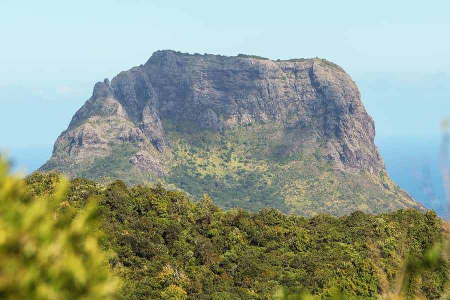 Mauritius: Le Morne Mountain Guided Sunrise Hike and Climb - Key things that make this hike work