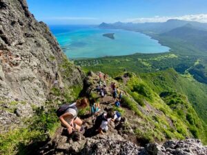 Mauritius: Le Morne Mountain UNESCO Eco Hike - Getting there: pickup window and the private-estate start
