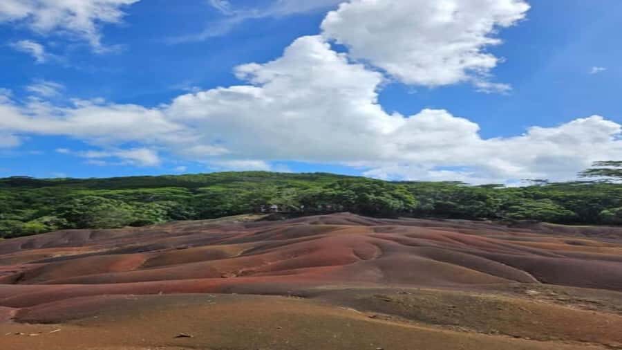 Mauritius: private southwest tour - Chamarel colored earths and Rhumerie rum tasting: the day’s most memorable finale