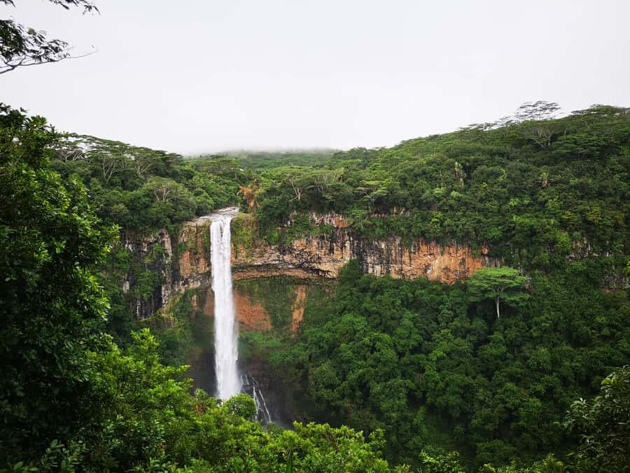 Mauritius: Private Southwest Tour with Pickup - Trou aux Cerfs: The Dormant Volcano That Reclaims Itself