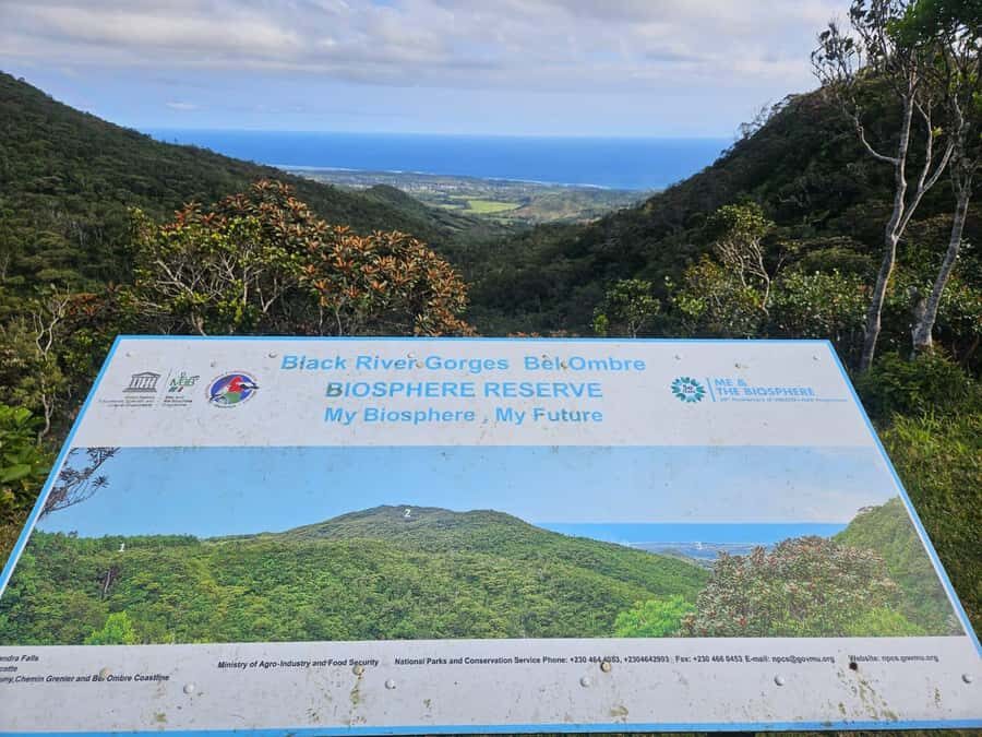Mauritius: Sights of the South Private Tour with Rum Tasting - Chamarel Village and Mountains: the “between stops” you’ll actually enjoy