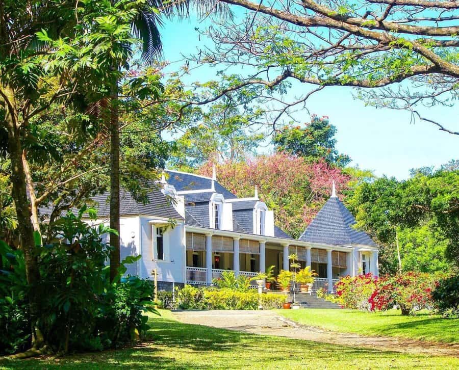 Mauritius: South of the Island Private Full-Day Tour - Gorge Viewpoint, Chamarel Views, and Ile Aux Benitier