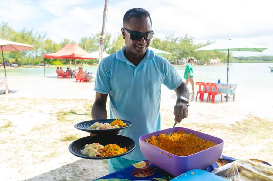 Mauritius: Speedboat Ile aux Cerfs, GRSE Waterfall, BBQ, Bar - The beach BBQ with open bar: why this meal feels like the tour
